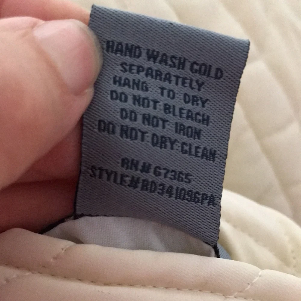 Coat - Picture 9 of 9